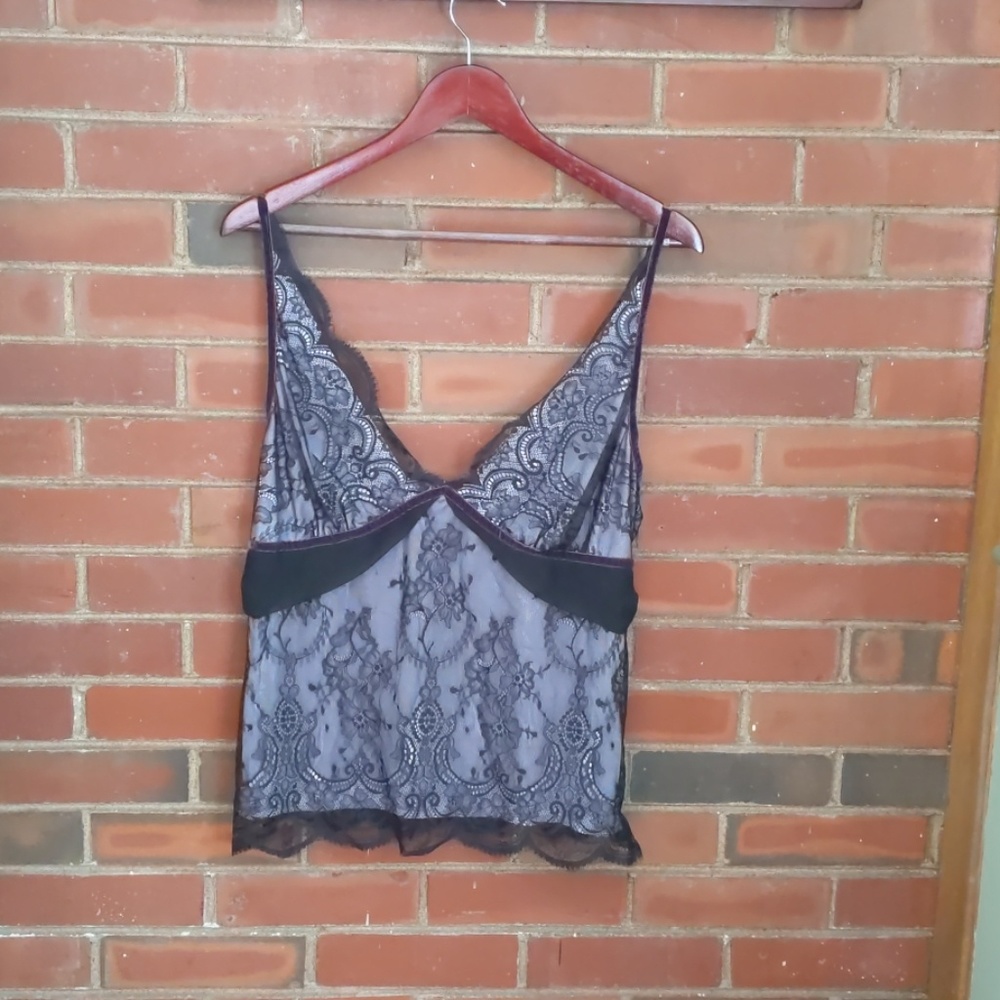 Moda international purple lace Cami, size large